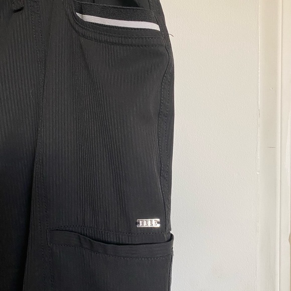 Elle scrub pant - Picture 4 of 5